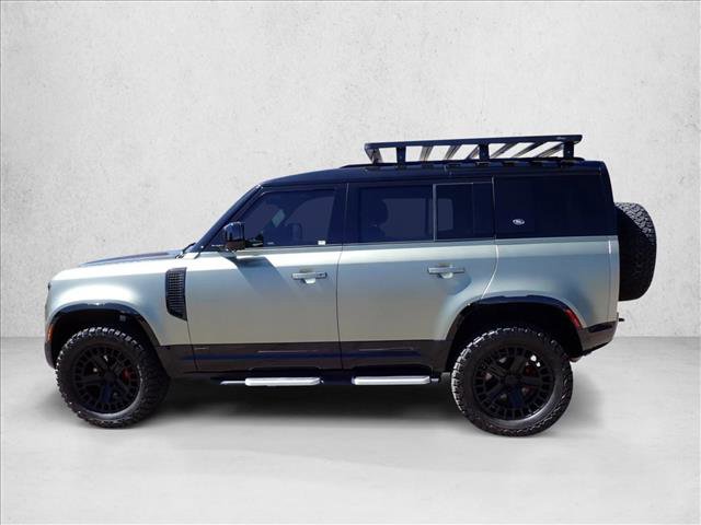 Used 2023 Land Rover Defender 110 X image 2