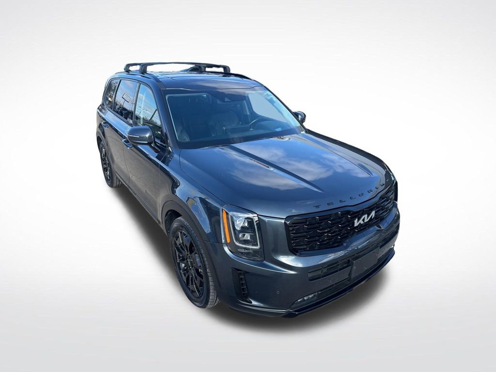 Certified 2022 Kia Telluride SX w/ SX Prestige Package image 40