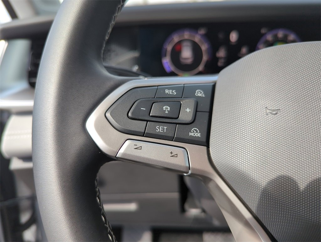 New 2026 Volkswagen Tiguan SE image 37