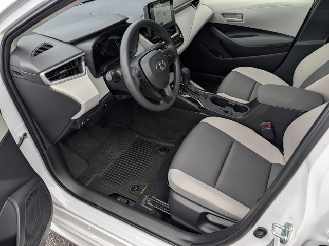Used 2026 Toyota Corolla LE FWD image 9