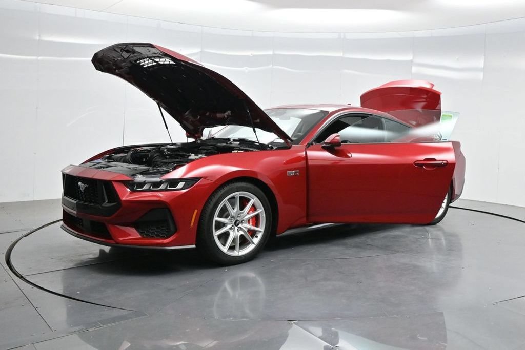 Used 2024 Ford Mustang GT Premium RWD image 40