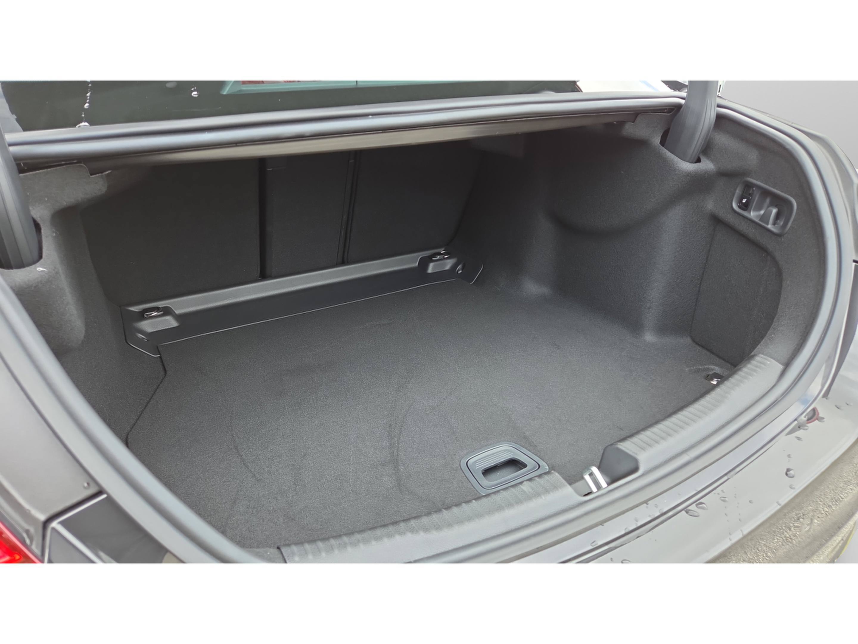 Used 2026 Mercedes-Benz C 300 Sedan image 15