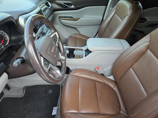 Used 2020 GMC Acadia SLE w/ Driver Convenience Package FWD image 12