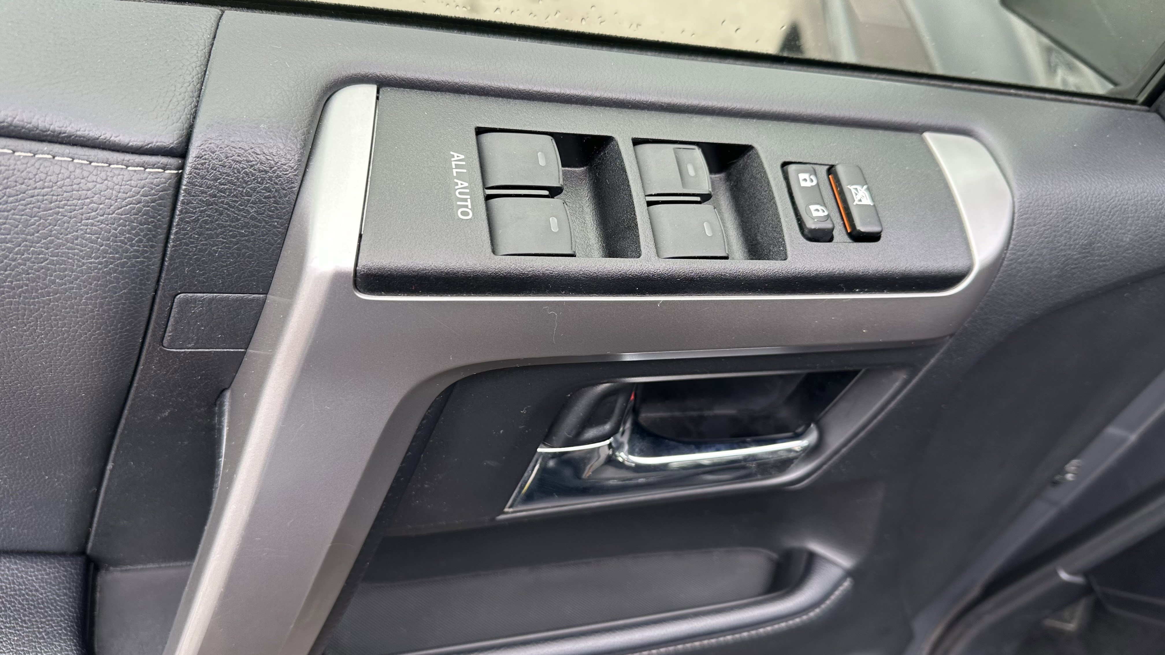 Used 2024 Toyota 4Runner SR5 image 17