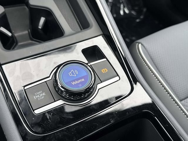 New 2026 Volkswagen Tiguan SEL R-Line AWD/4WD image 25