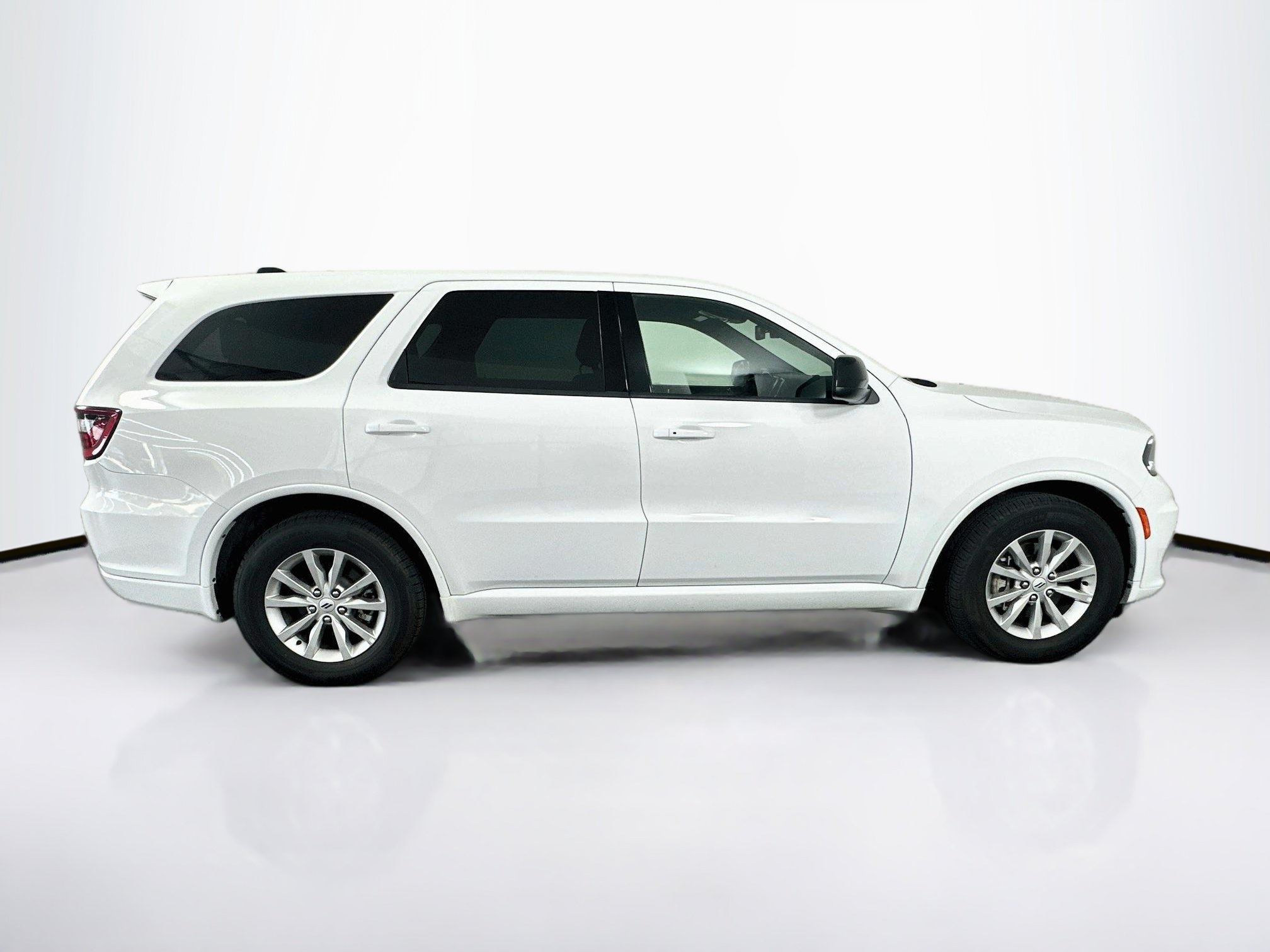 Used 2025 Dodge Durango GT RWD image 10
