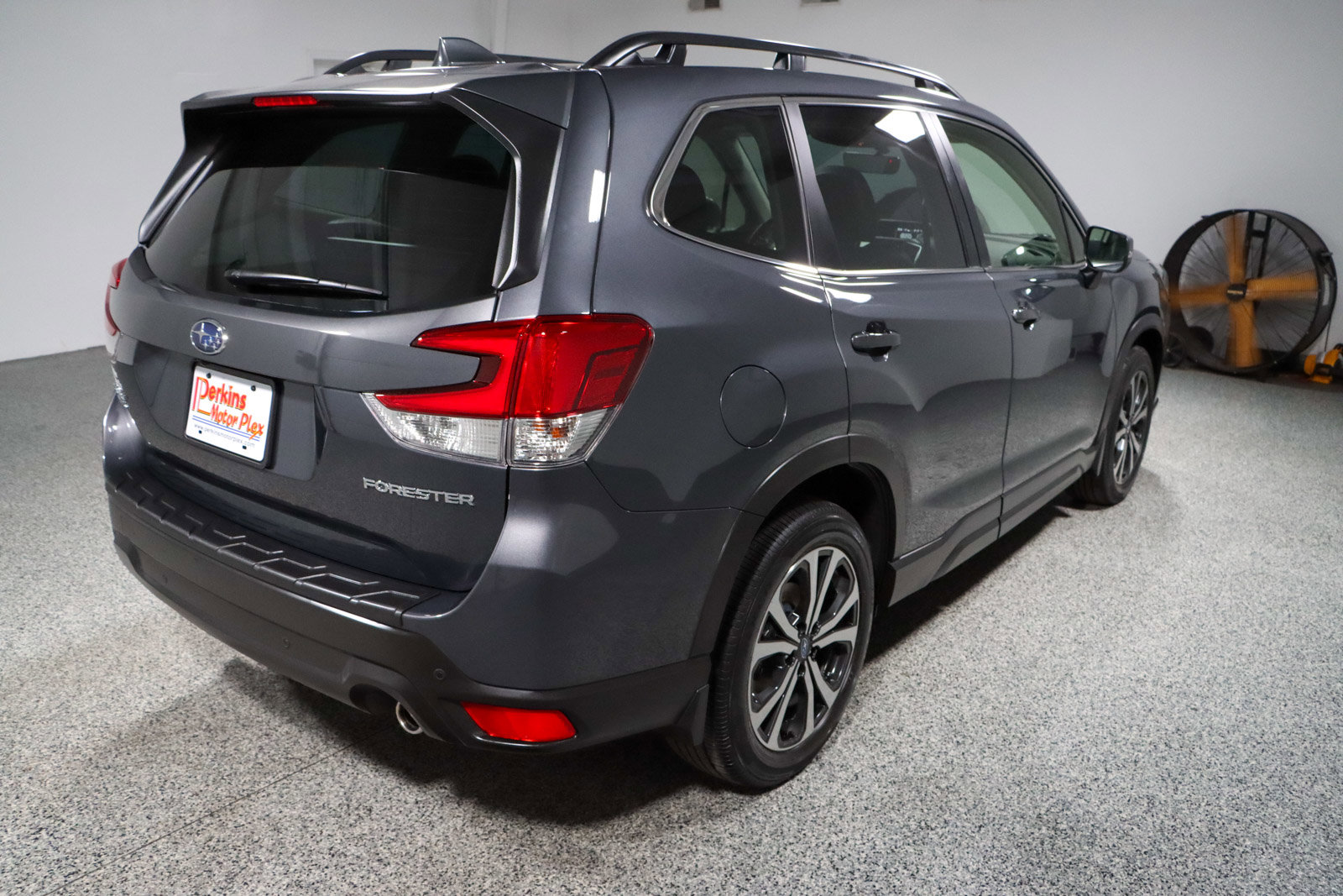Used 2023 Subaru Forester Limited image 7