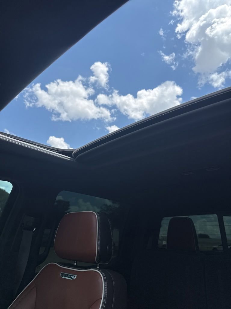 Used 2023 GMC Sierra 1500 Denali Ultimate AWD/4WD image 10