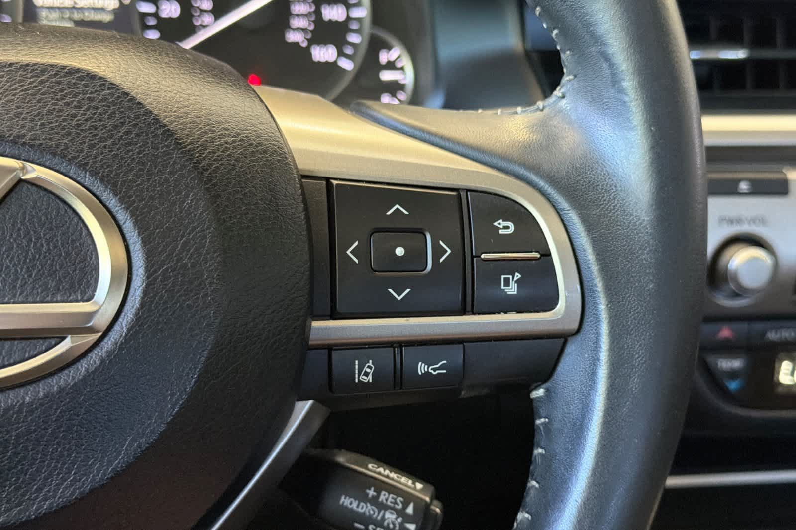 Used 2018 Lexus ES 350 w/ Accessory Package FWD image 26