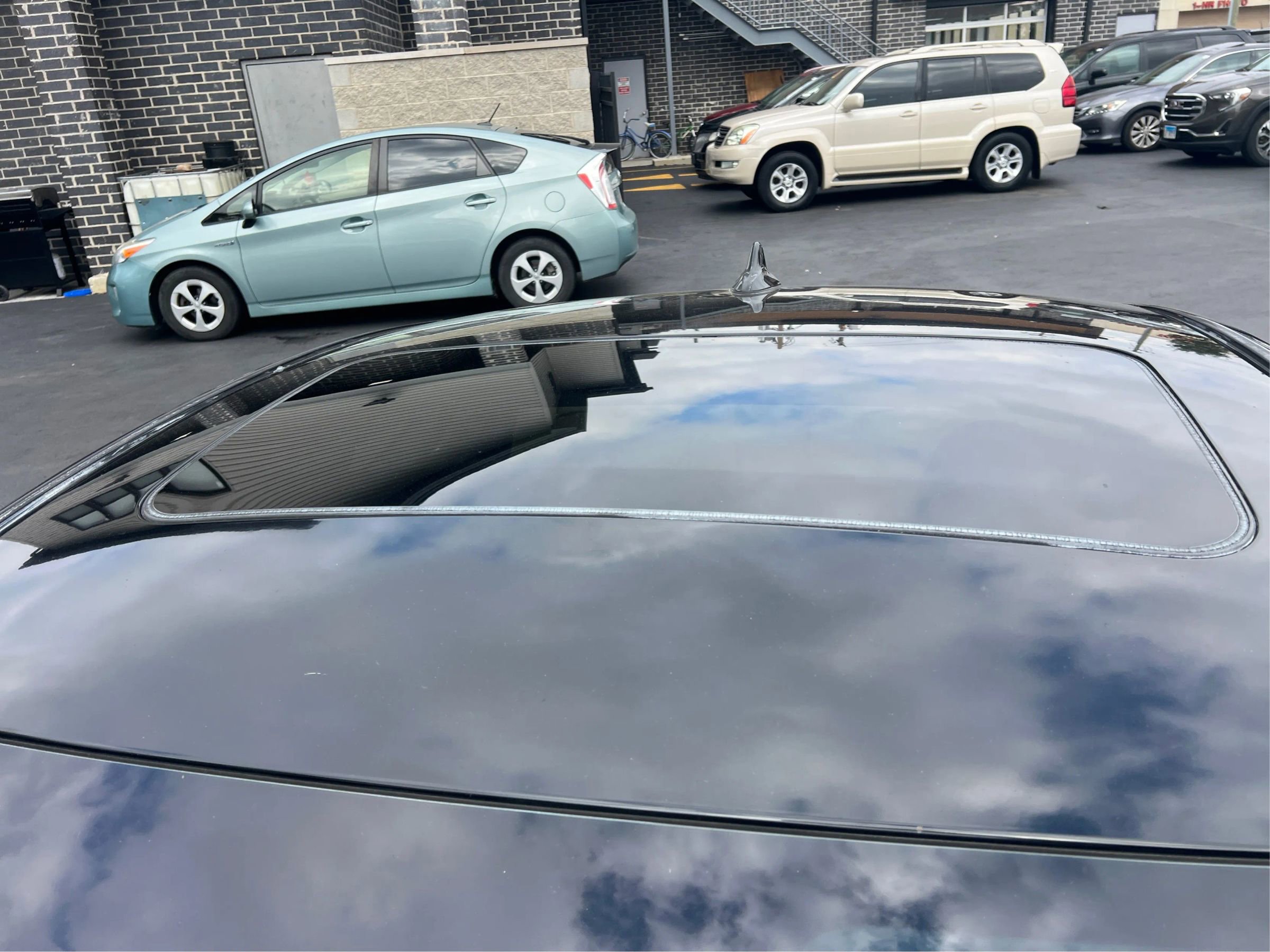 Used 2010 Hyundai Genesis 3.8 RWD image 13