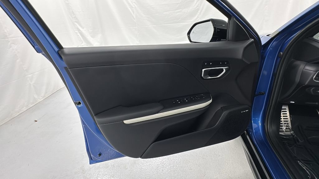 New 2025 Kia K4 GT-Line Turbo image 16