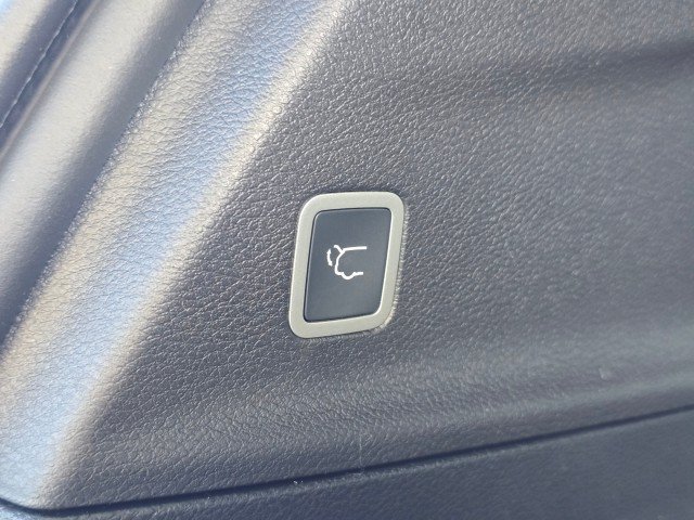 New 2026 Chrysler Pacifica Select w/ S Appearance Package FWD image 19
