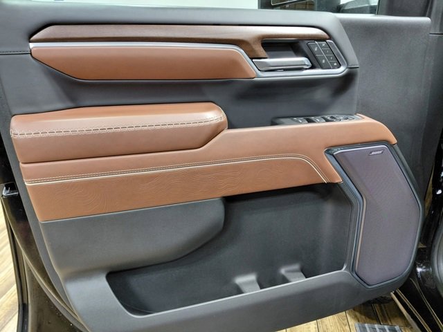 Used 2025 GMC Sierra 2500 Denali Ultimate image 54