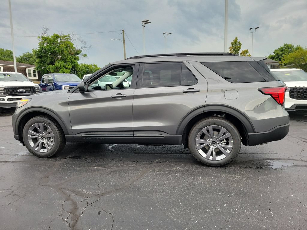 New 2026 Ford Explorer Active w/ Active Comfort Package AWD/4WD image 7