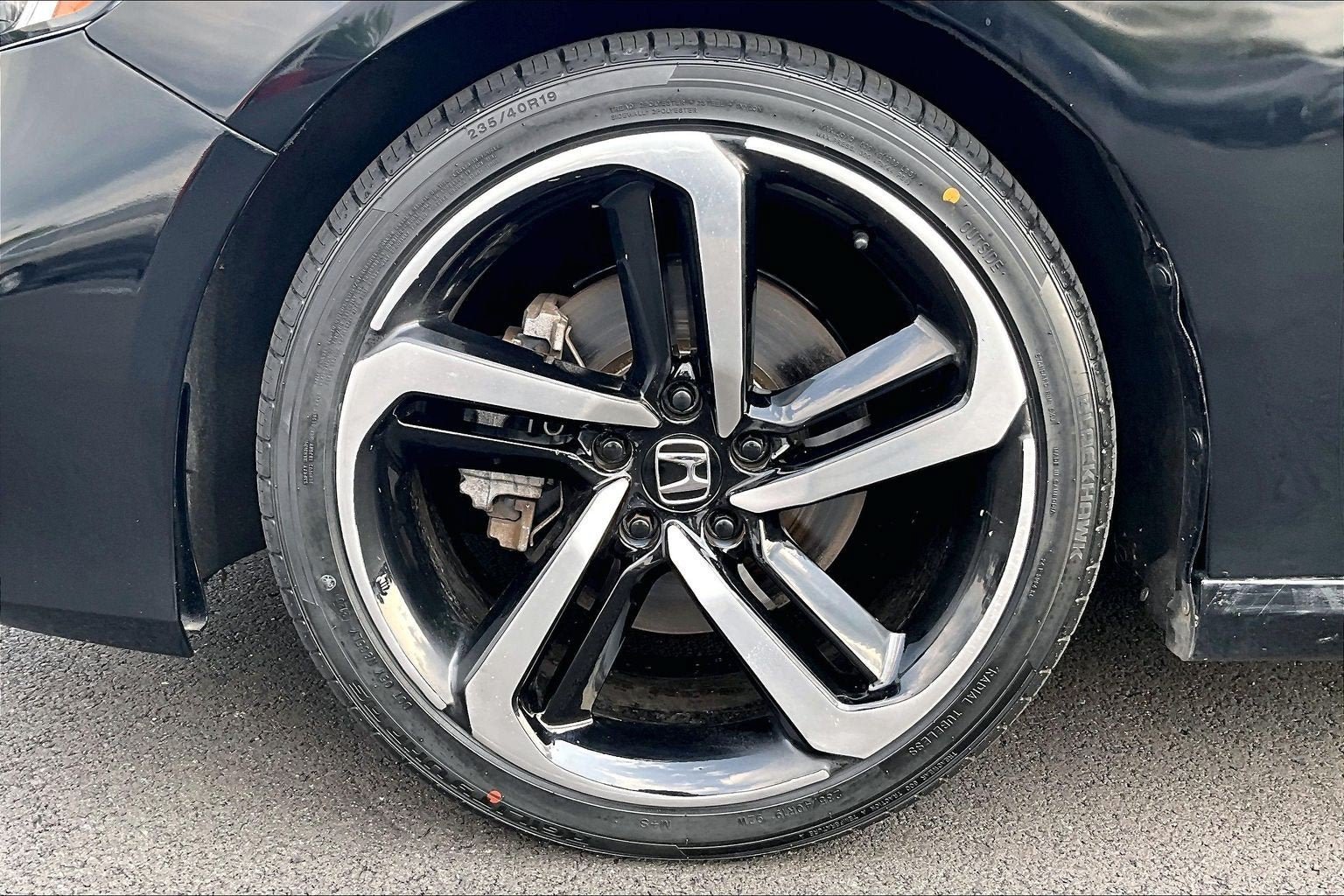 Used 2022 Honda Accord Sport image 9
