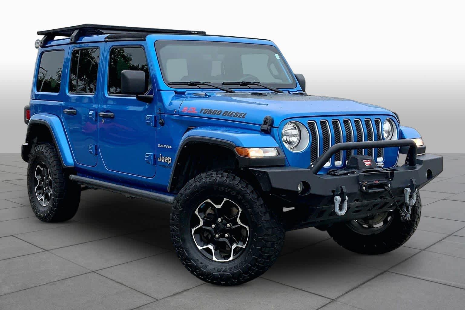 Used 2022 Jeep Wrangler Unlimited Sahara AWD/4WD image 3