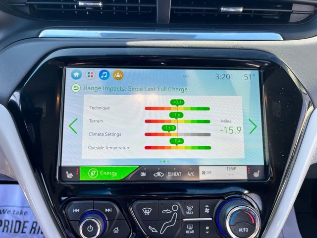 Used 2020 Chevrolet Bolt Premier w/ Infotainment Package image 38