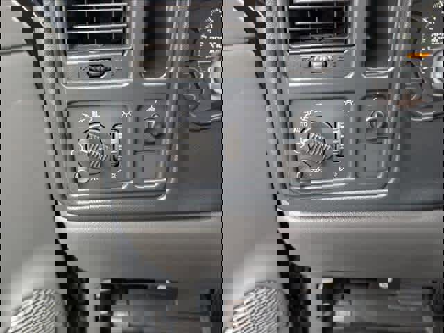 Used 2006 Chevrolet Silverado 1500 W/T image 10