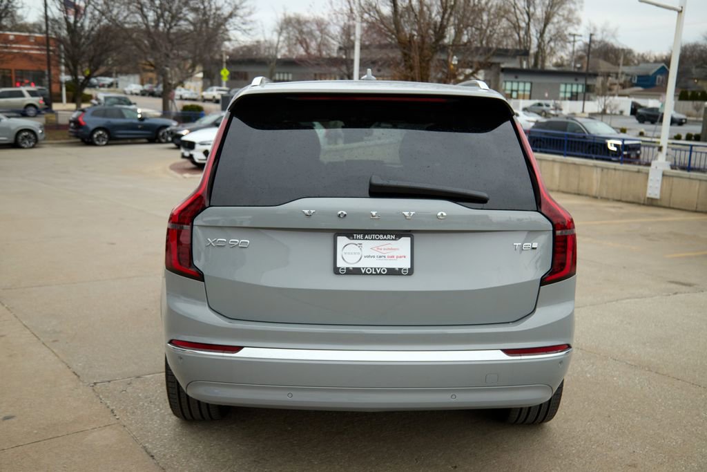 New 2026 Volvo XC90 T8 Plus w/ Protection Package image 8