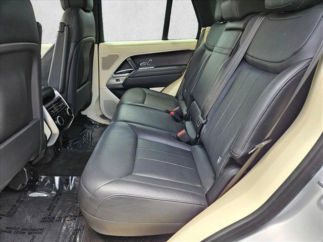 Used 2023 Land Rover Range Rover SE AWD/4WD image 24
