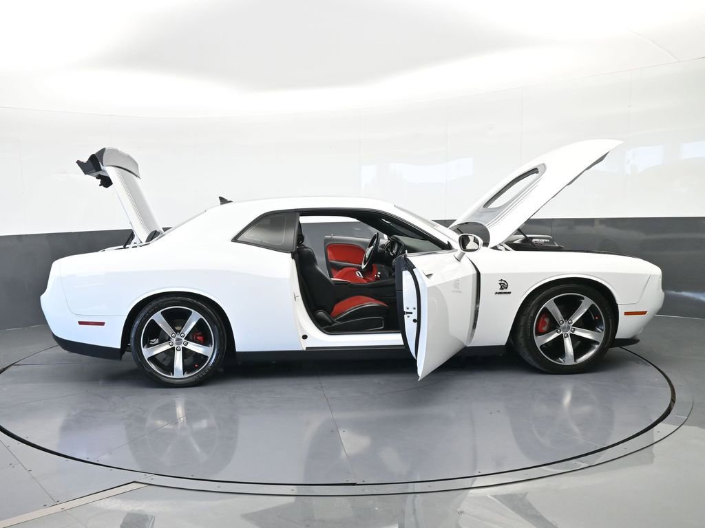 Used 2015 Dodge Challenger R/T Plus image 77