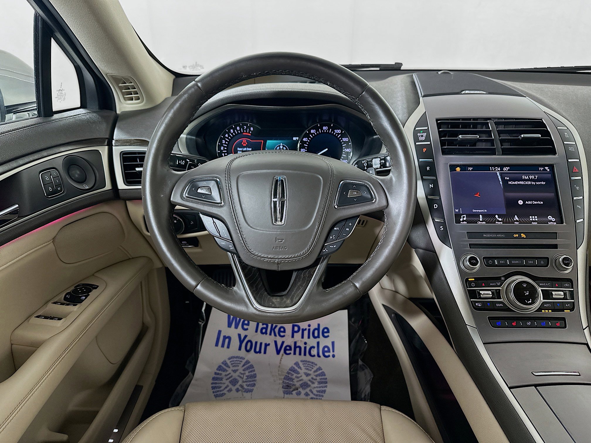 Used 2019 Lincoln MKZ Reserve FWD image 23