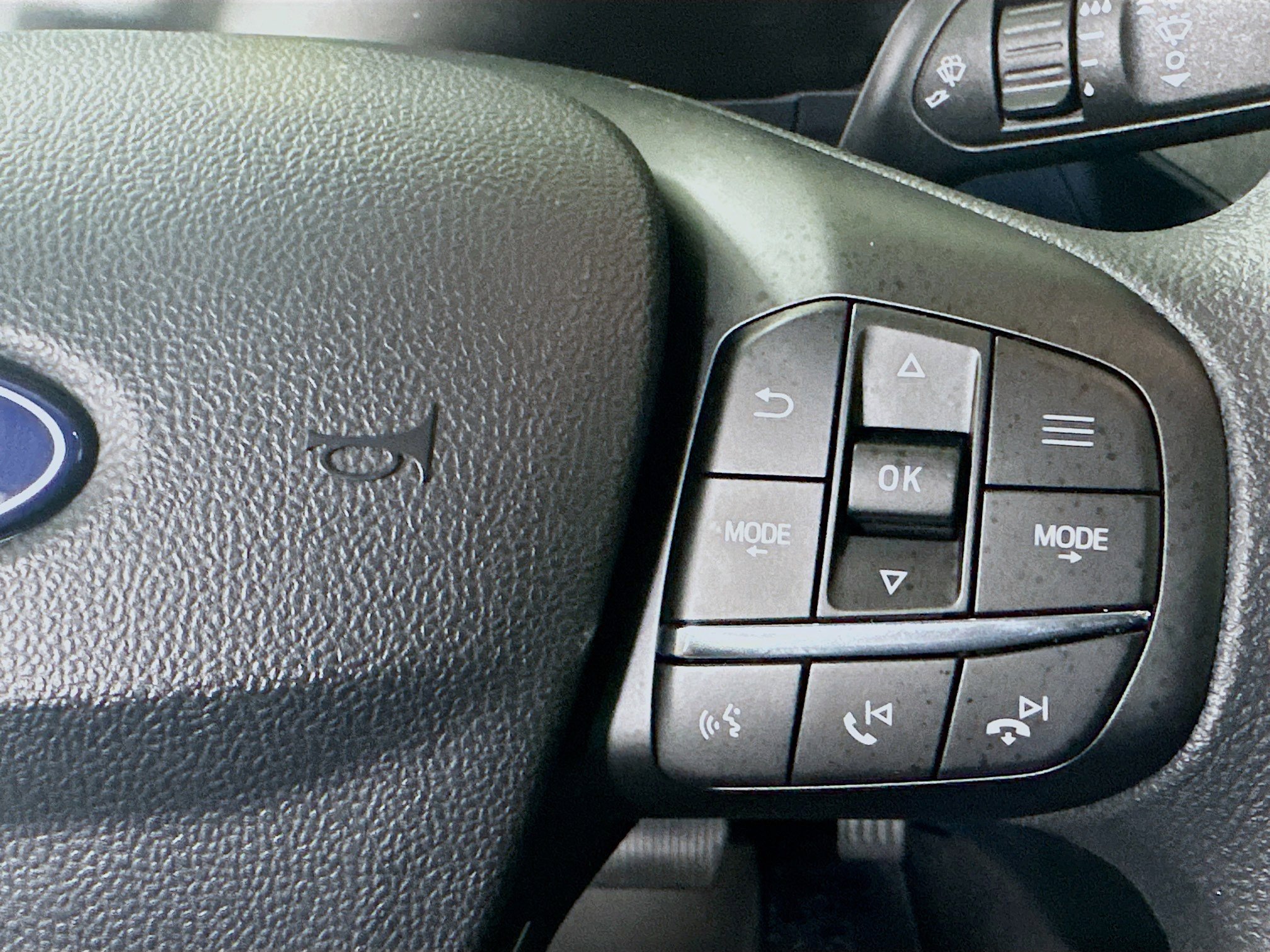 Used 2025 Ford Maverick XLT w/ Equipment Group 302A image 17