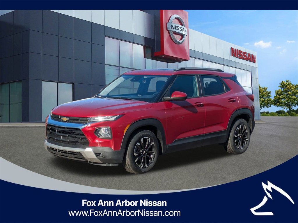 Used 2021 Chevrolet TrailBlazer LT w/ Sun and Liftgate Package