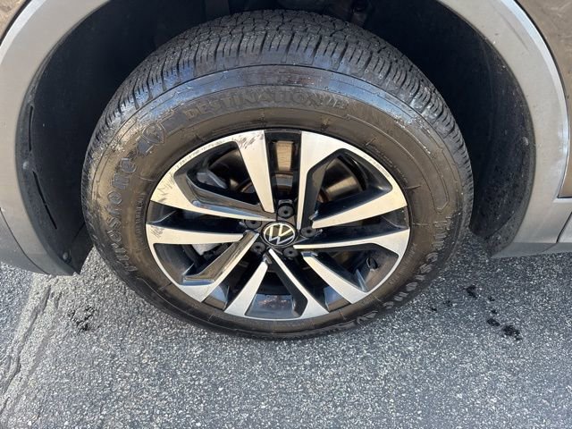 Used 2022 Volkswagen Tiguan S AWD/4WD image 30