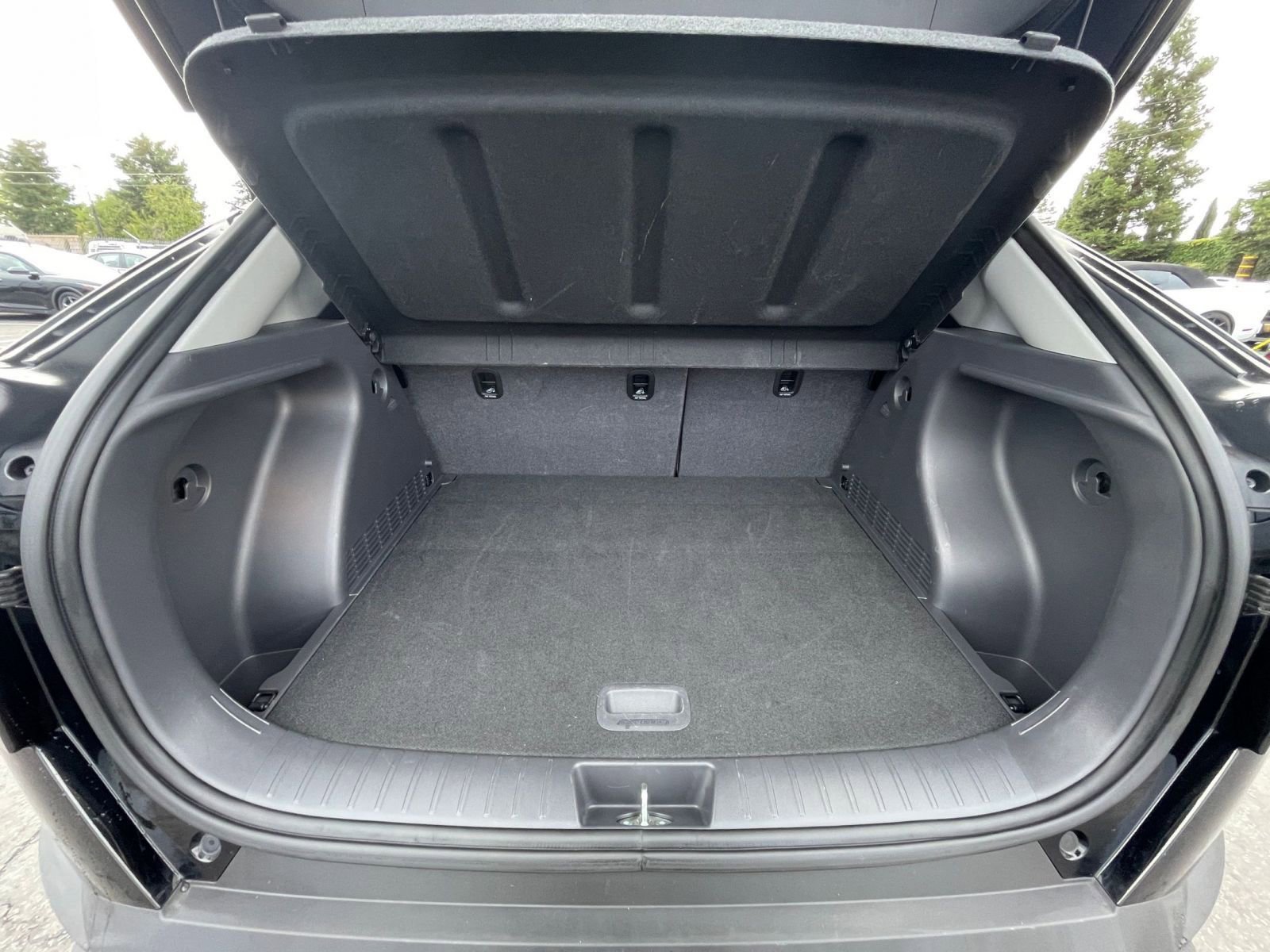 Used 2025 Hyundai Kona SEL image 31