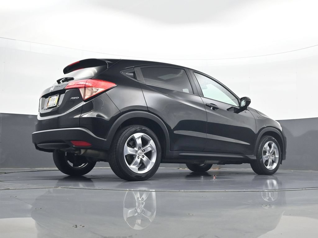 Used 2017 Honda HR-V EX image 25