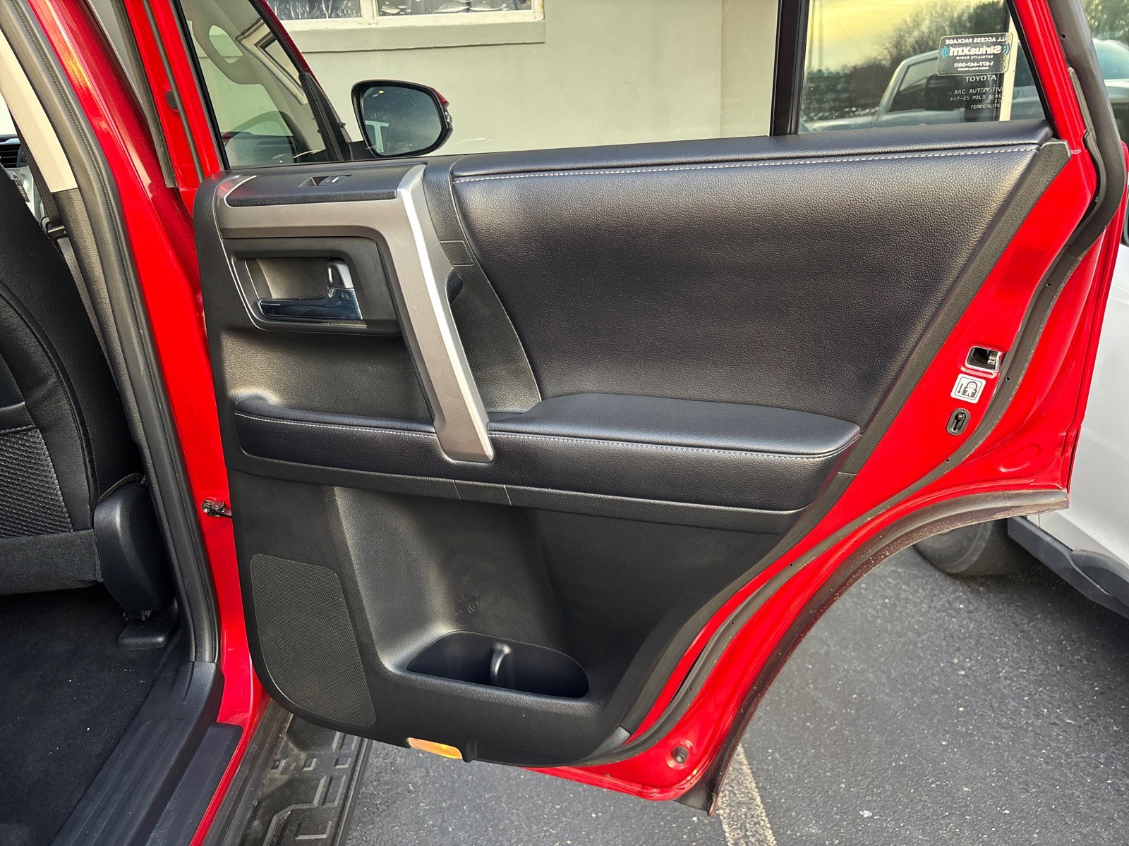 Used 2018 Toyota 4Runner SR5 Premium image 39