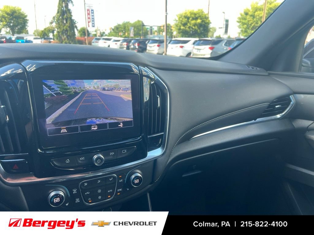 Used 2023 Chevrolet Traverse LT AWD/4WD image 11