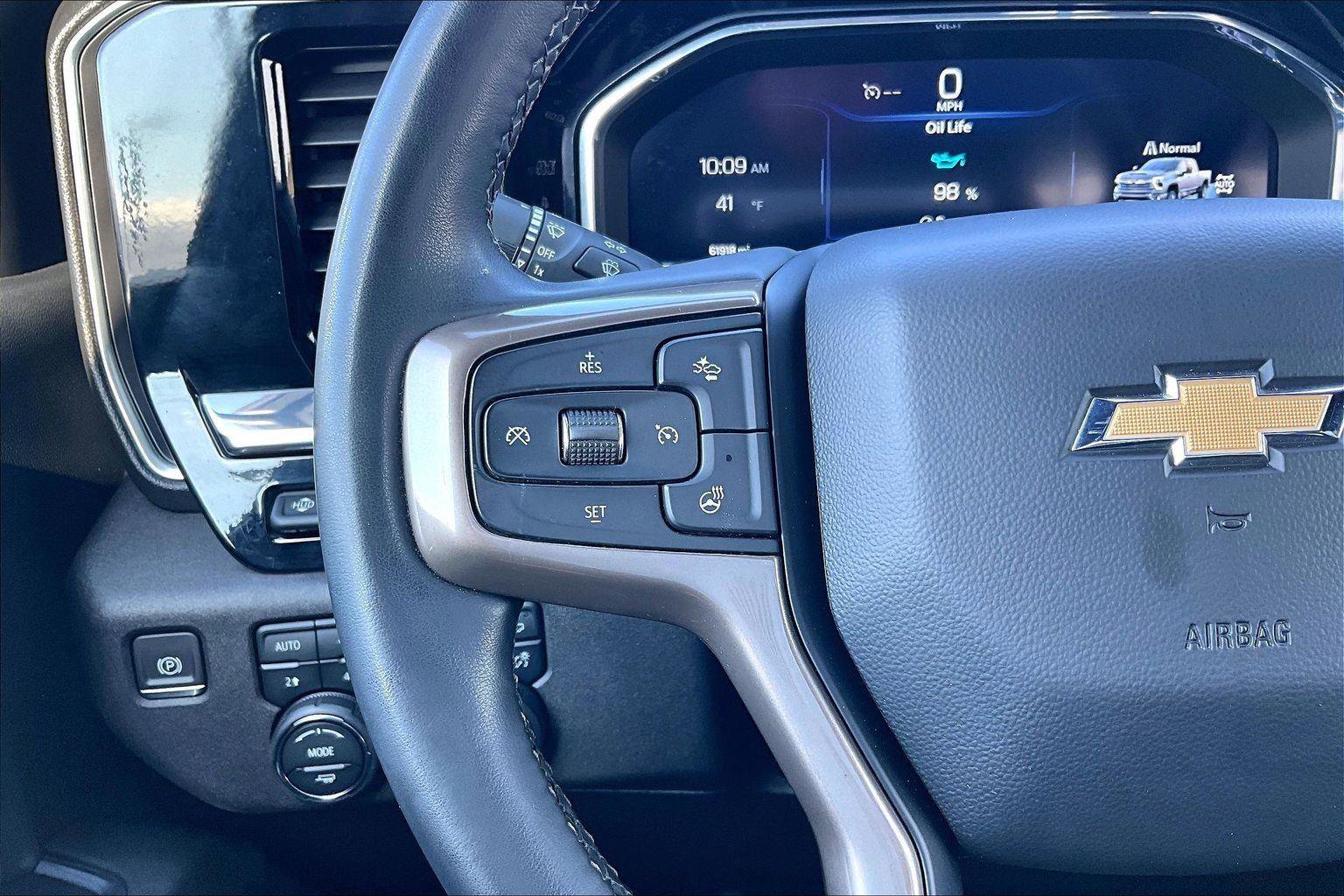 Used 2024 Chevrolet Silverado 2500 High Country w/ Technology Package image 19