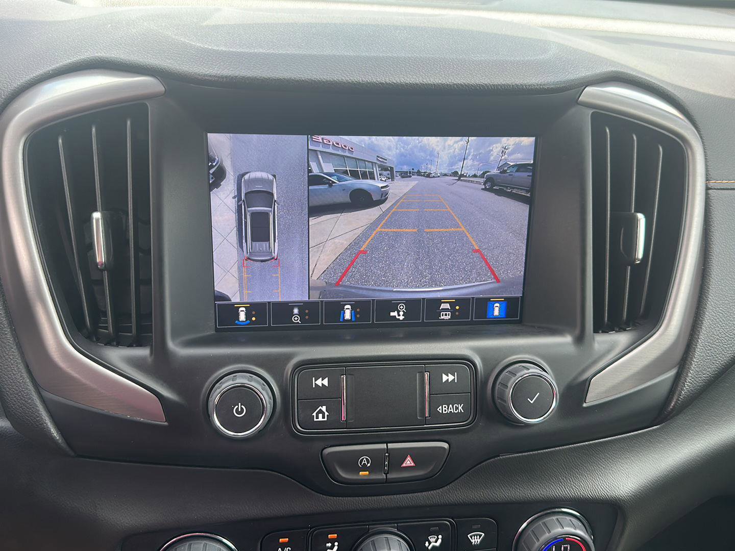 Used 2024 GMC Terrain AT4 w/ Tech Package image 20