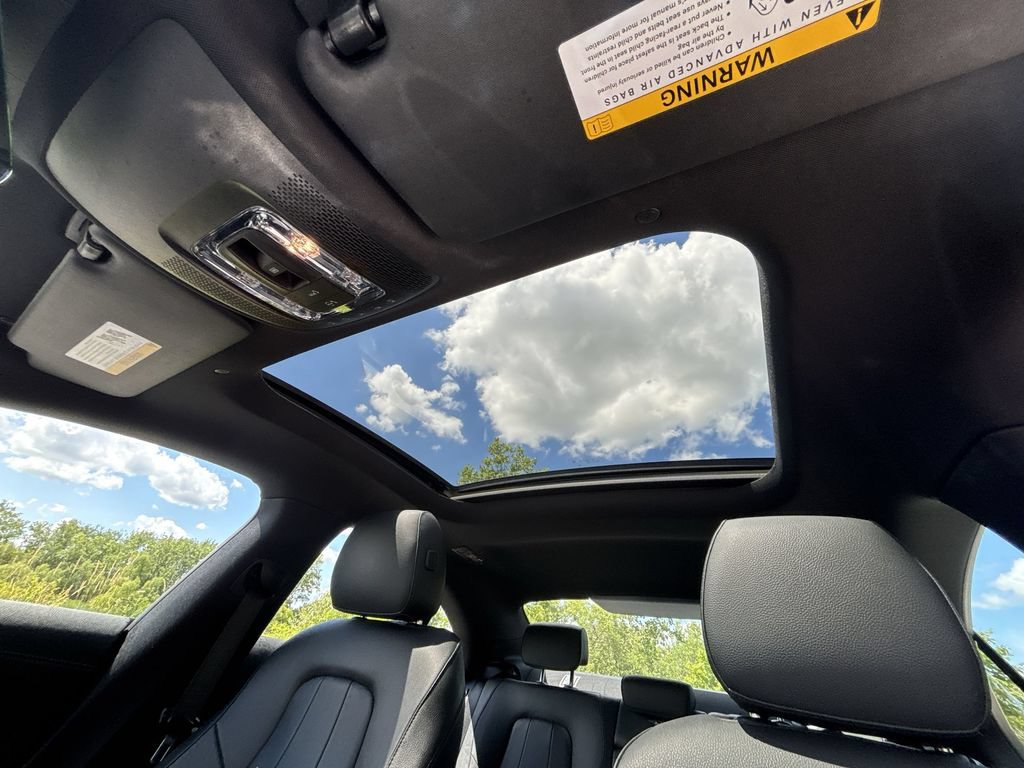 Used 2025 Mercedes-Benz CLA 250 4MATIC image 16