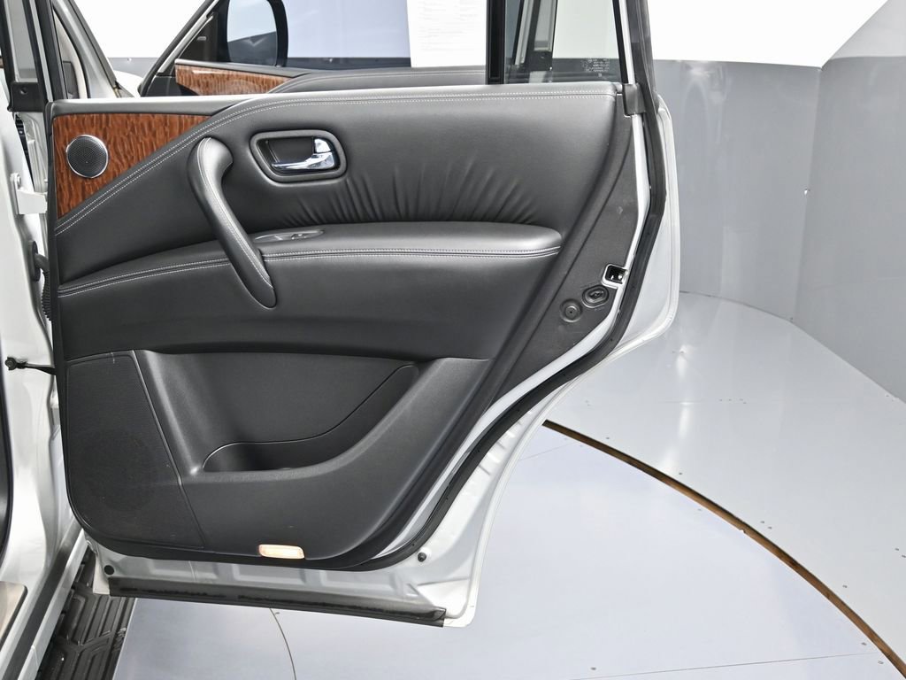 Used 2019 Nissan Armada Platinum w/ Captain's Chairs Package RWD image 41