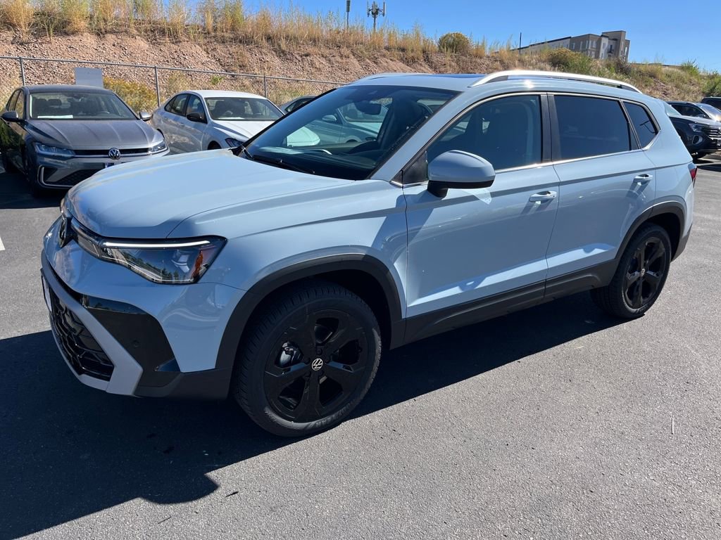 New 2025 Volkswagen Taos SEL