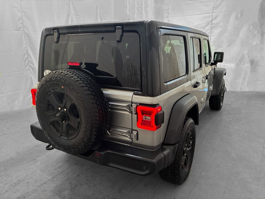 Used 2018 Jeep Wrangler Unlimited Sport S AWD/4WD image 6