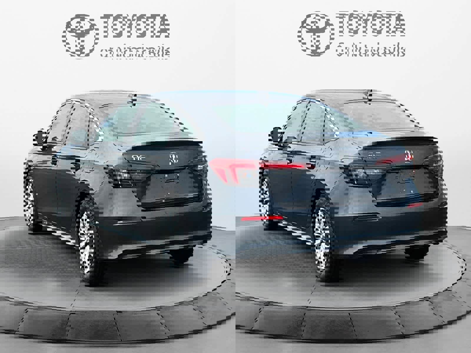 Used 2025 Honda Civic LX image 4