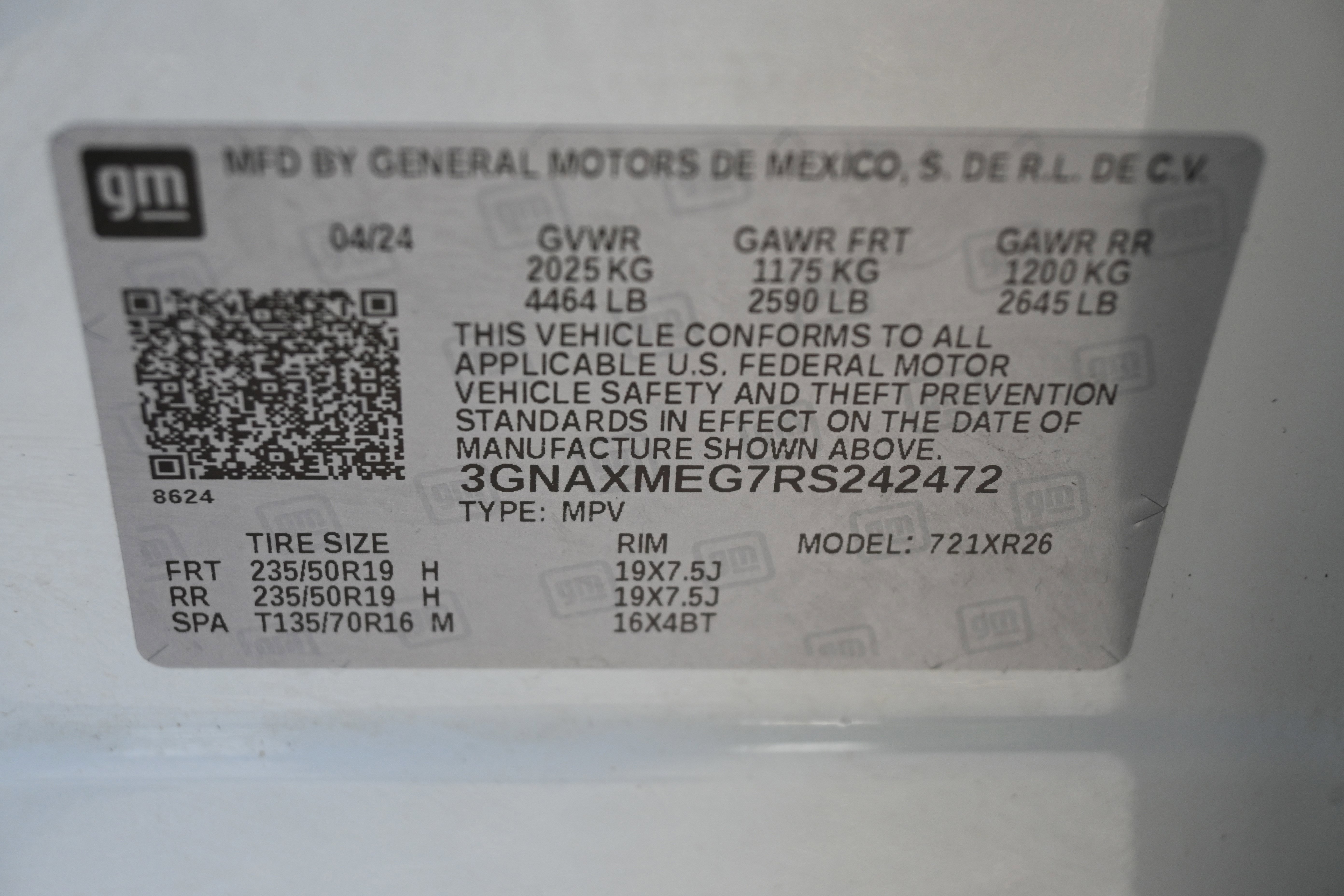 Used 2024 Chevrolet Equinox RS w/ RS Leather Package FWD image 34