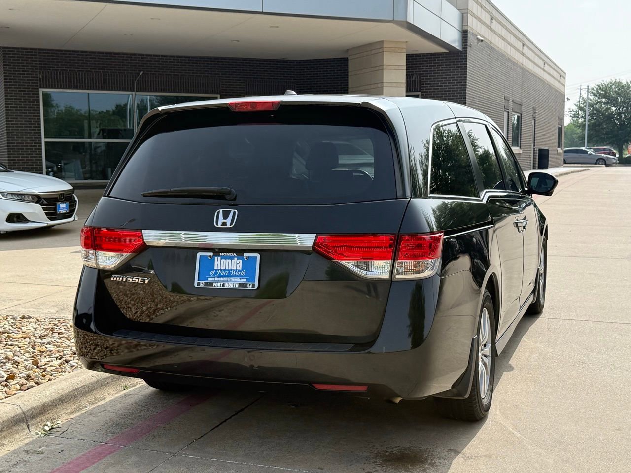 Used 2017 Honda Odyssey EX-L image 8