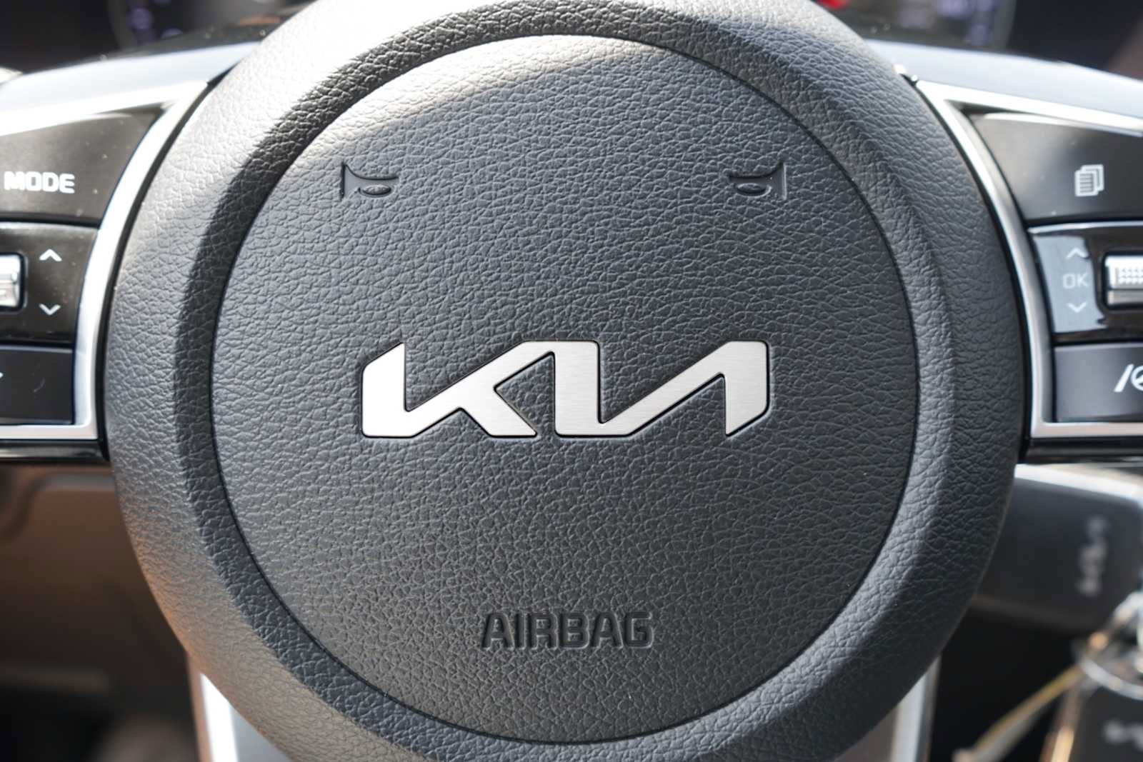 Certified 2024 Kia Forte LXS FWD image 14