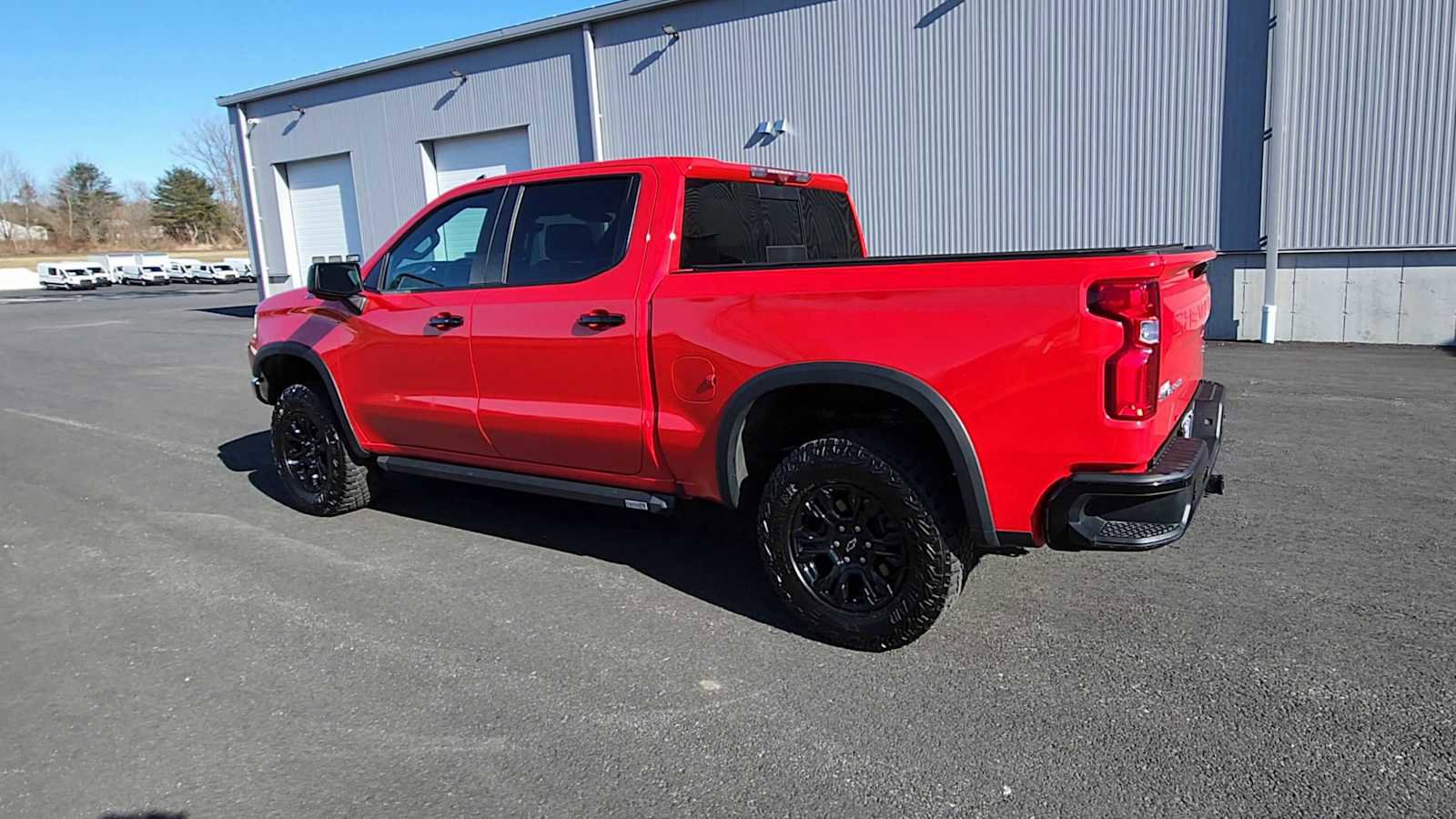 Used 2023 Chevrolet Silverado 1500 ZR2 w/ Technology Package image 6