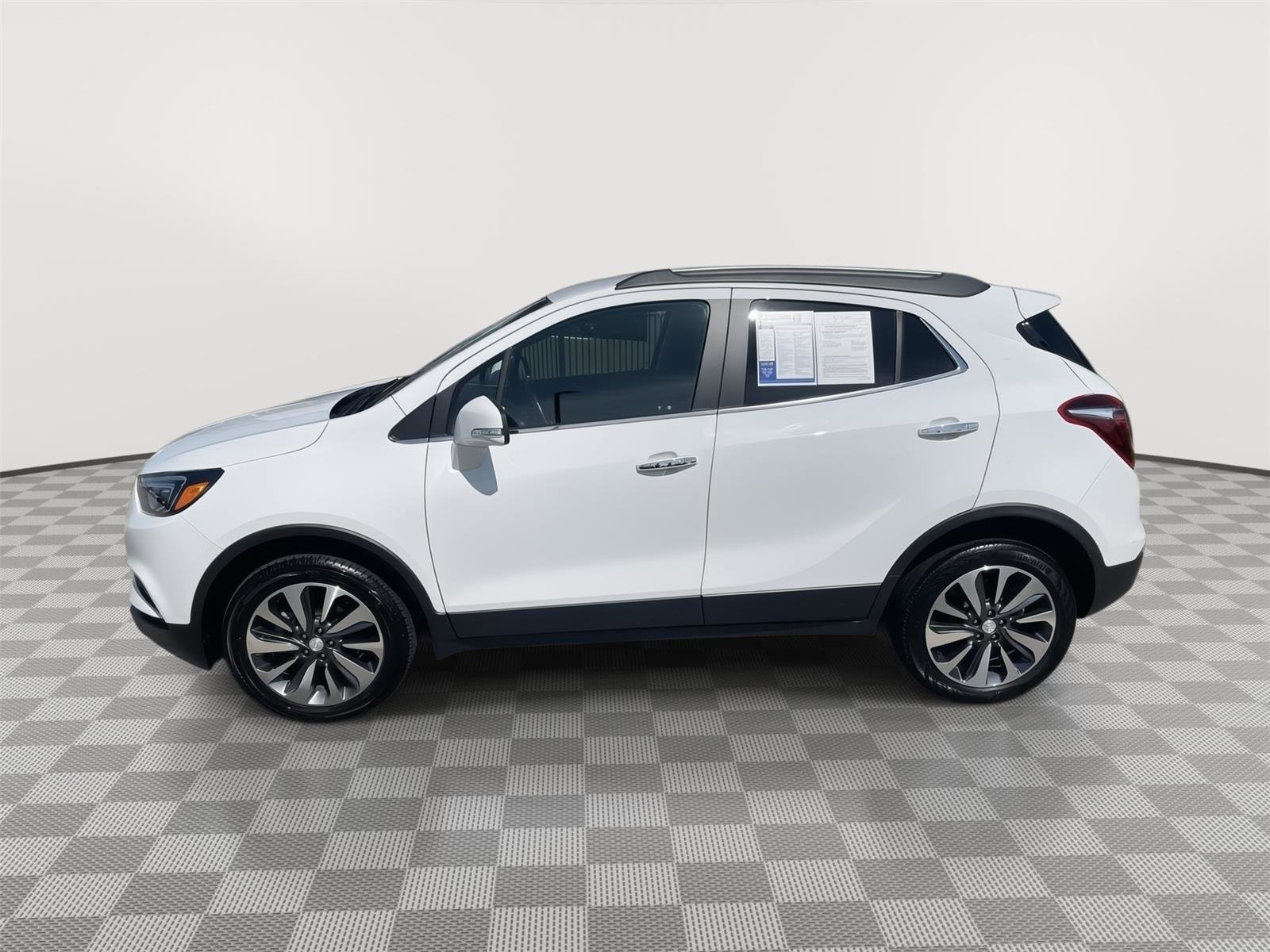Used 2020 Buick Encore Essence AWD/4WD image 5