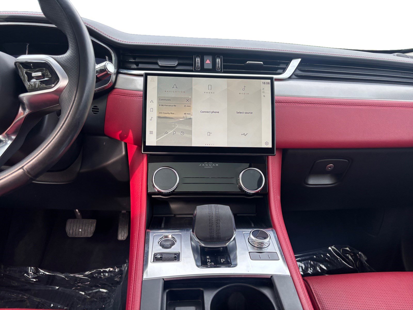 Used 2021 Jaguar F-PACE R-Dynamic S image 11