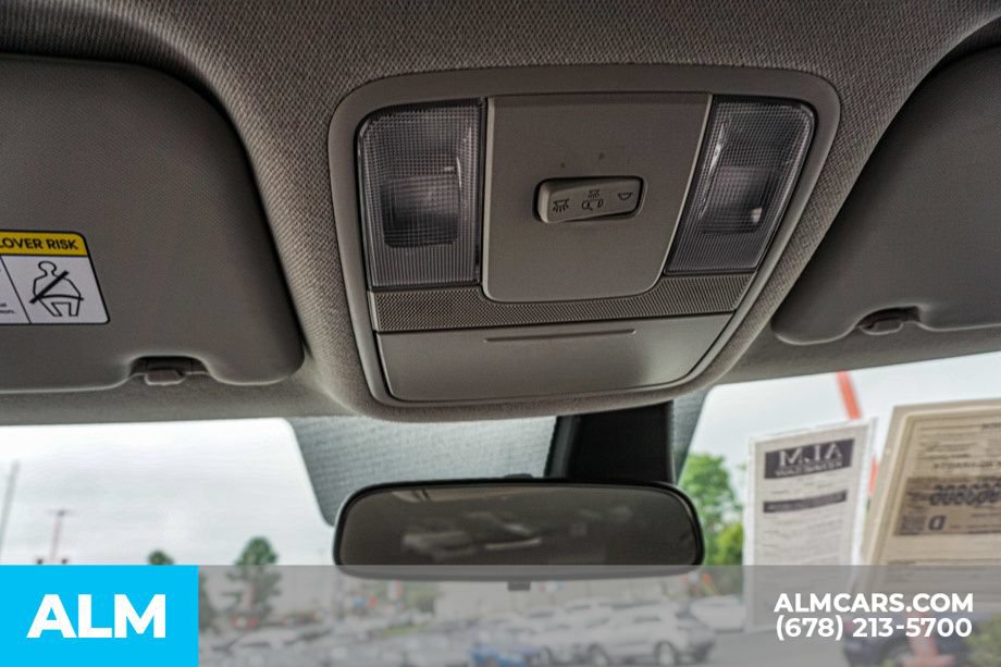 Used 2025 Kia Soul LX w/ LX Technology Package FWD image 33
