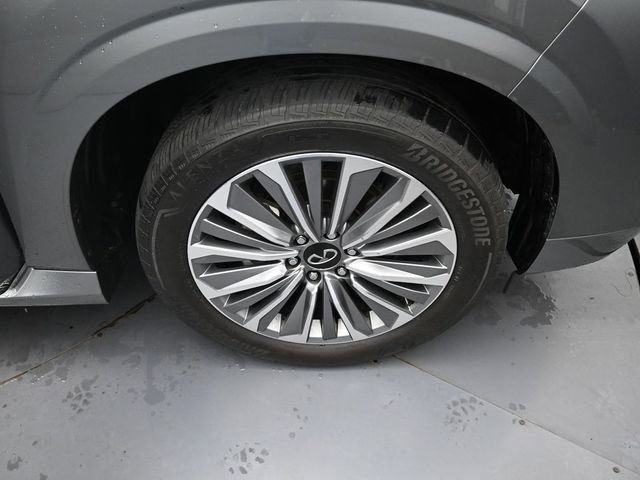 Used 2025 INFINITI QX80 Sensory image 45