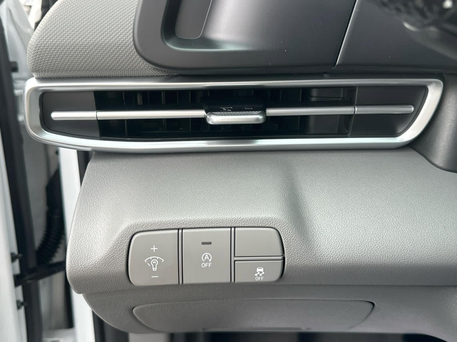 New 2026 Hyundai Elantra SE FWD image 17
