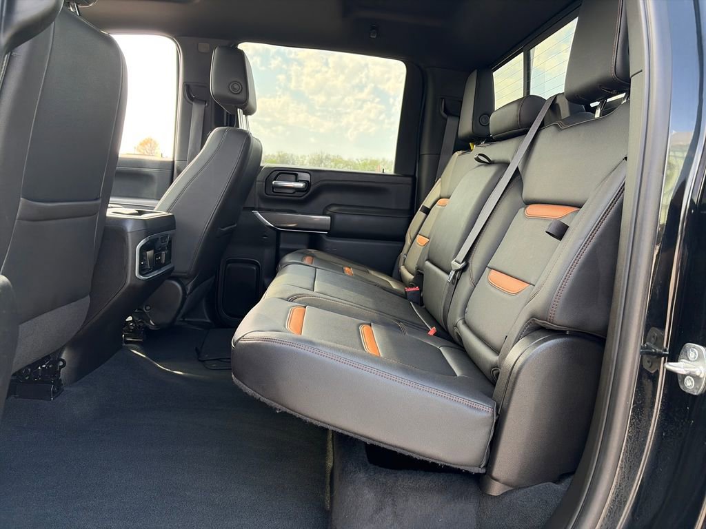 Used 2021 GMC Sierra 2500 AT4 w/ AT4 Premium Plus Package AWD/4WD image 34